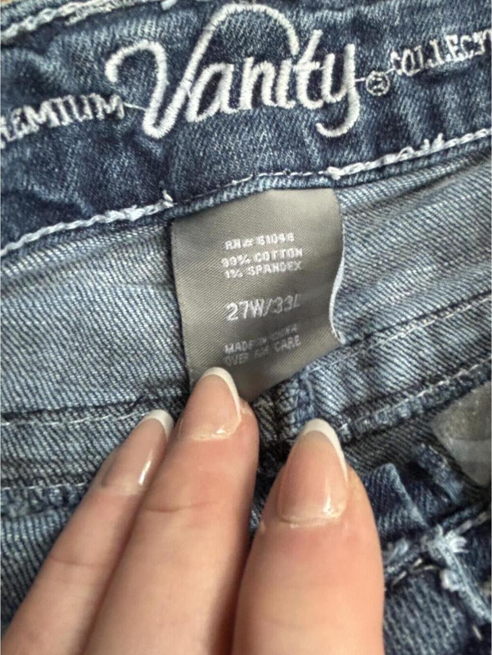 SOLD OUT - Picture 8 of 9